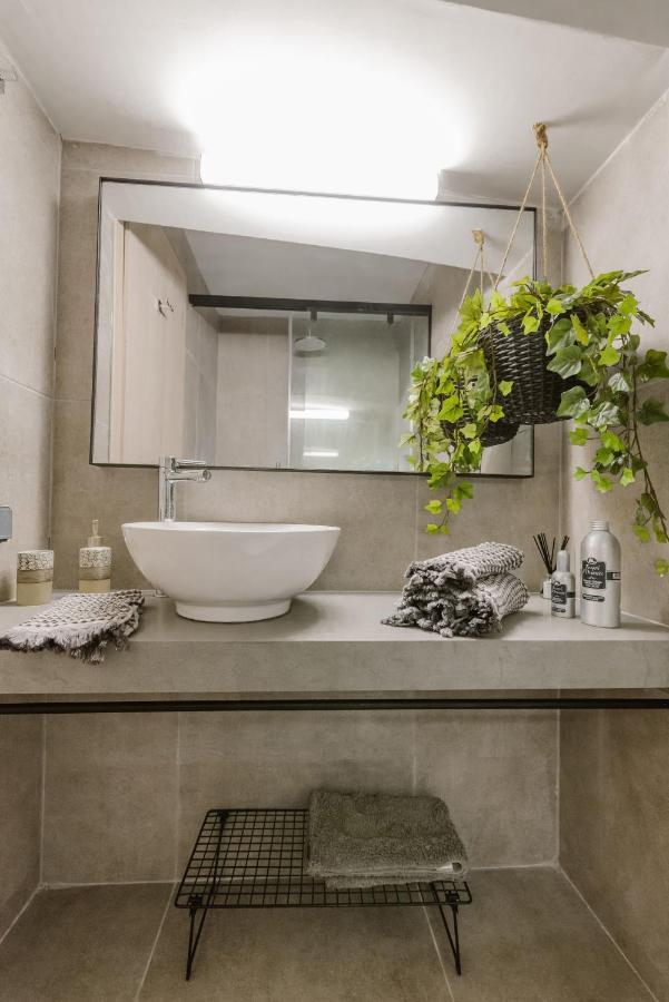 Manolis Loft Apartment, Rhodes Town Rhodes City Exterior foto